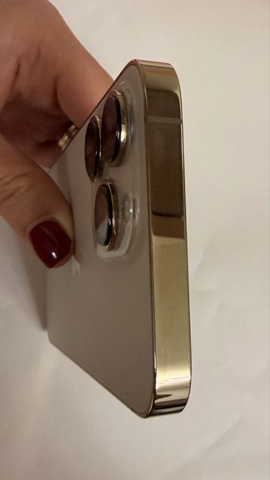 iPhone 13 Pro 128GB Gold – stare foarte bună, deblochat + sticlă protecție nouă
