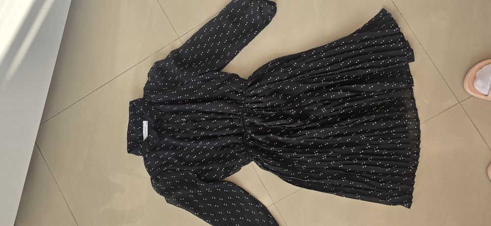 Пуловери, блузки с дълъг ръкав, рокли zara, next, Benetton
