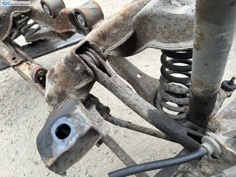 Punte Spate cu Brat Brate si Fuzete Stanga Dreapta Ford Kuga Tractiune Integrala 4x4 2008 - 2012 [X3097]
