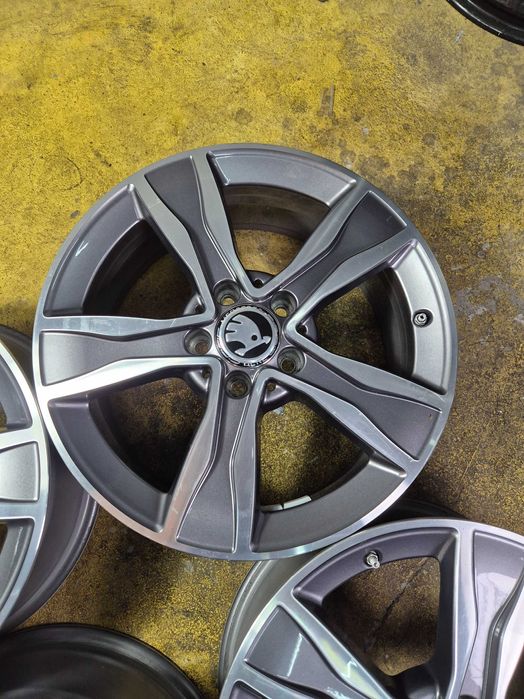 4 Jante Aliaj 5x112 17'' OE VW Golf Passat Touran Sharan Tiguan T-Roc Caddy Scirocco / Skoda Octavia Superb Yeti Karoq Kodiaq