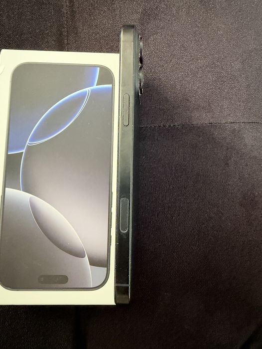 iPhone 16 Pro Max 256 GB  + 6 ПОДАРЪКА