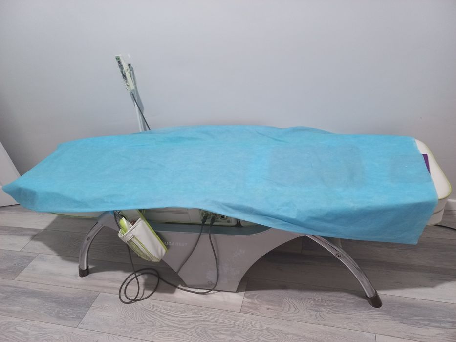 Массажный кровать Нуга Бест