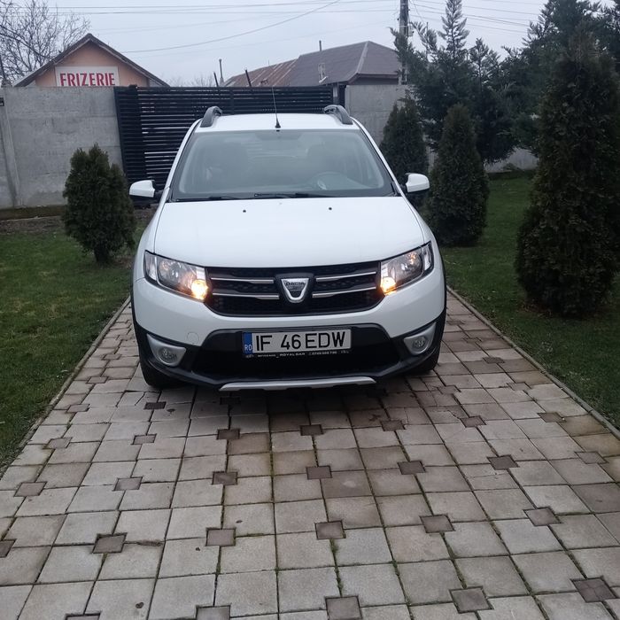 Vând Dacia Sandero Stepway !