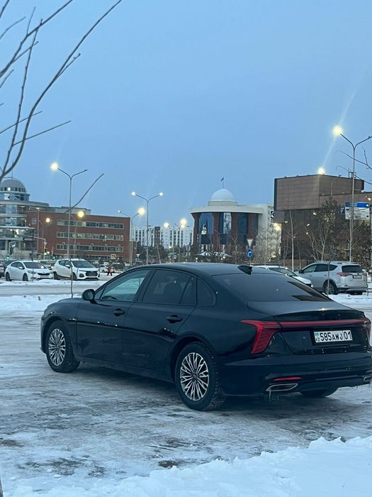 Аренда HONGQi H5