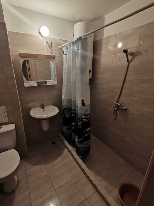 Дава се под наем Двустаен апартамент в Бургас, Възраждане - 77 кв.м за 153 € - Снимка #8