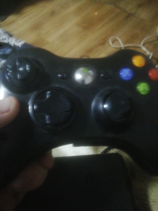 XBOX 360 И Часы город есик