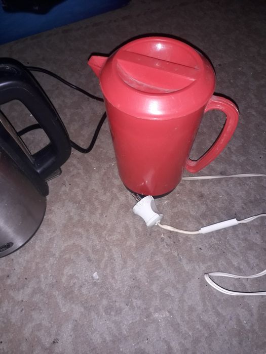 Продам электрический чайник