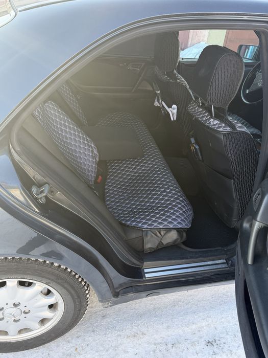 Продам Мерседес 210