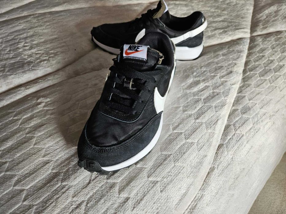 NIKE, Спортни обувки Waffle Debut с велур