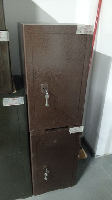 Сейфлар мебель магазинда сотувда бор