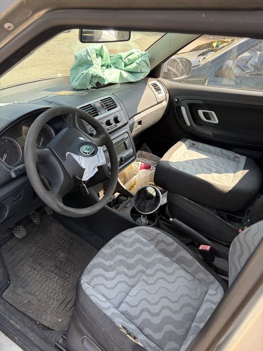 Skoda fabia 1.6i на части