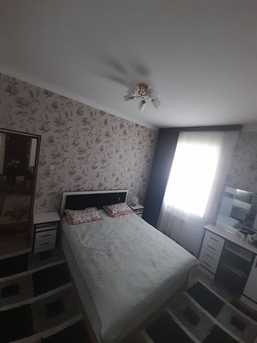 Продам свою квартиру, в хорошем состоянии, парковочная зона имеется