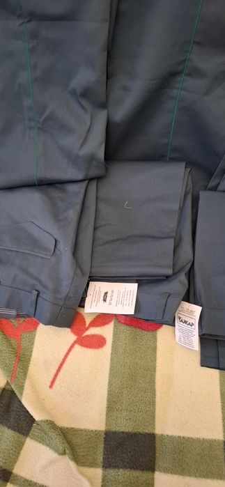 Продам брюки мужские