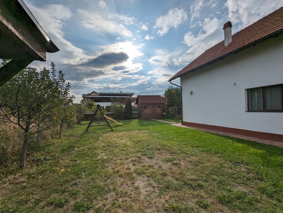 Casa pe Str. Emil Racovita - Cul-de-Sac