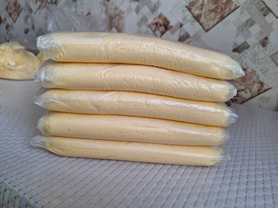 Масло сливочное.