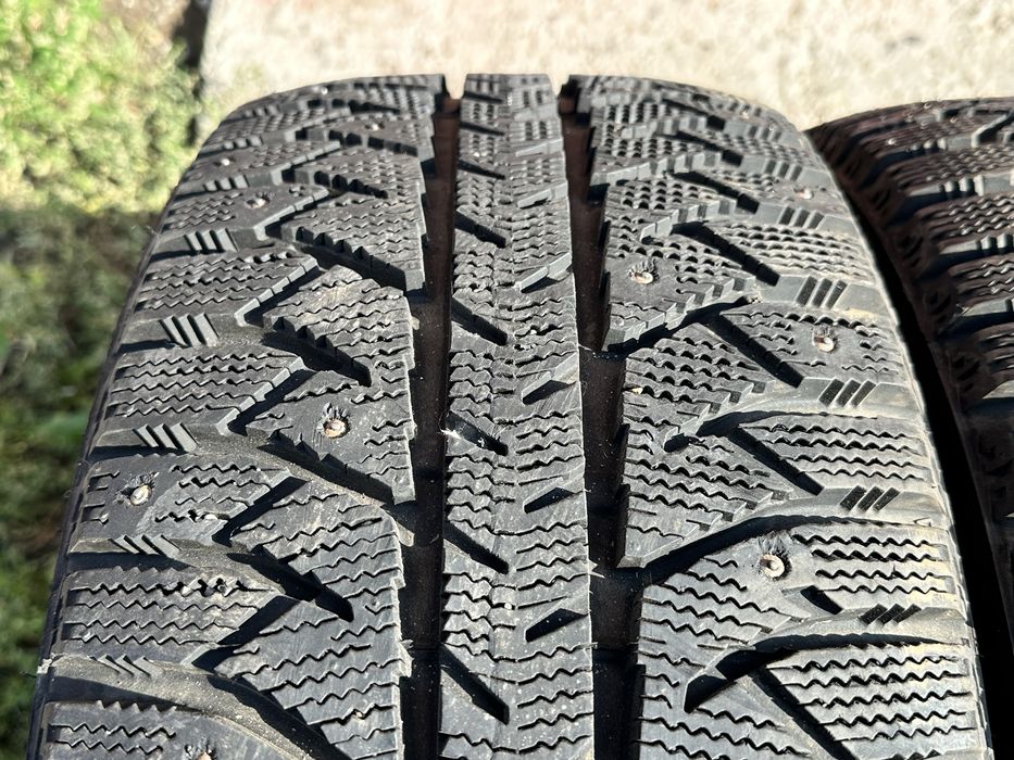 Зимняя резина 225/45 17 LASSA