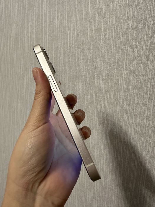 Продается Iphone 13