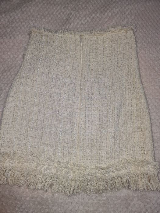 Пола с камъни на марката Авин