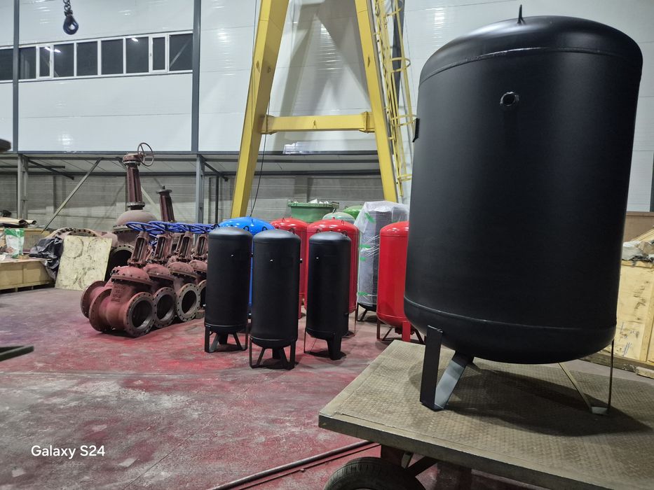 Ёмкост.  Расшрительный бак