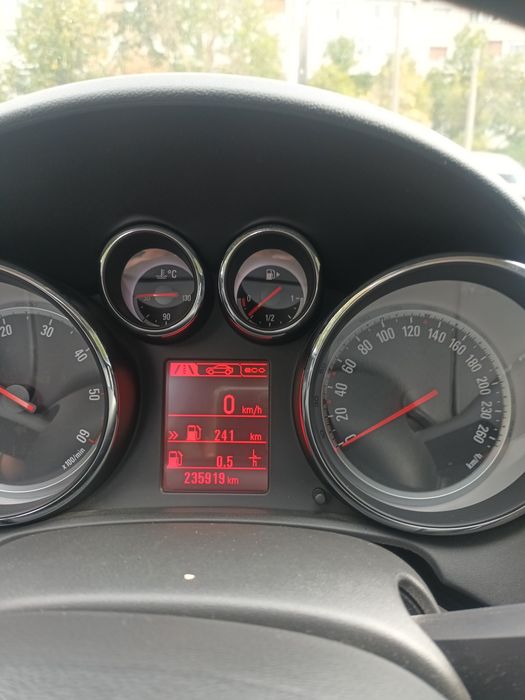OPEL Astra 2015 — imagine 3