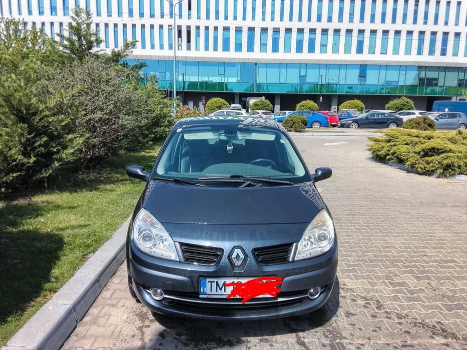 RENAULT Scenic
