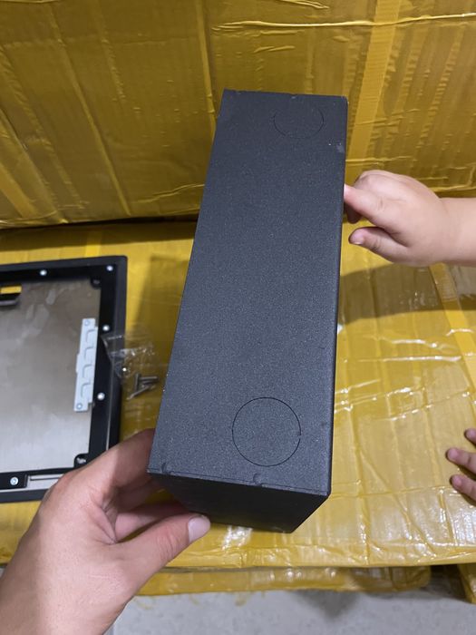 Напольный лючок розеточный блок