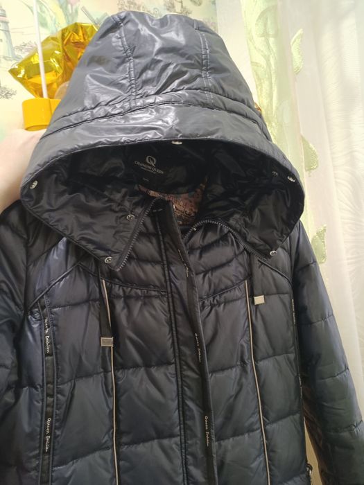 Зимний тёплый пуховик