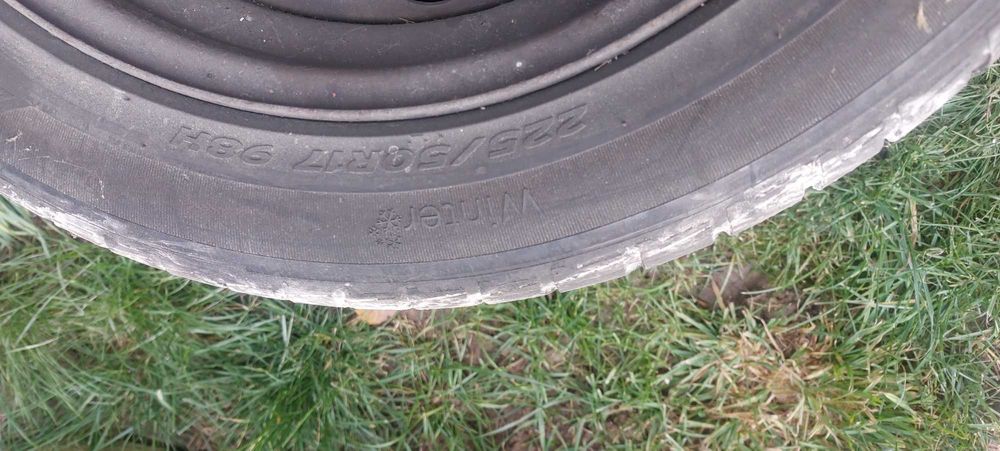 Set 4 cauciucuri+janta 225x50R17 Peugeot 3008 iarna