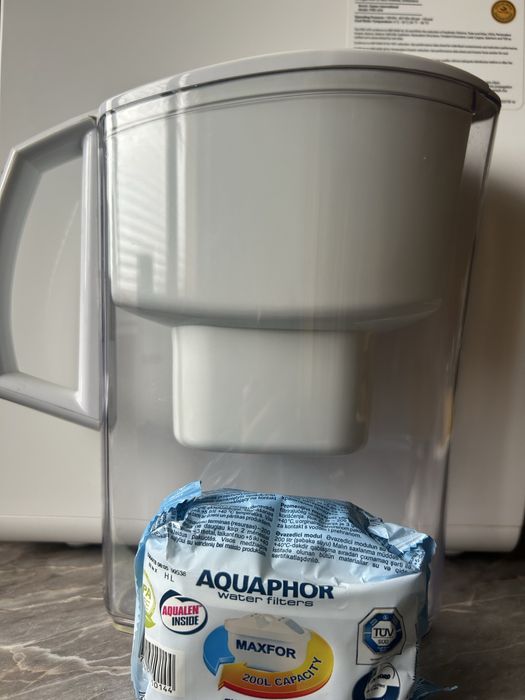 филтрираща кана”Aqvaphor”