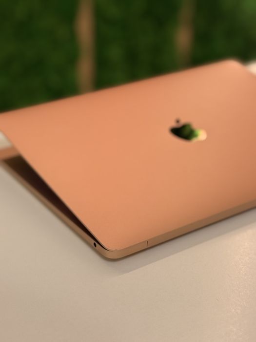 MacBook Air M1 13” | 8GB RAM | 256GB SSD | Rose Gold