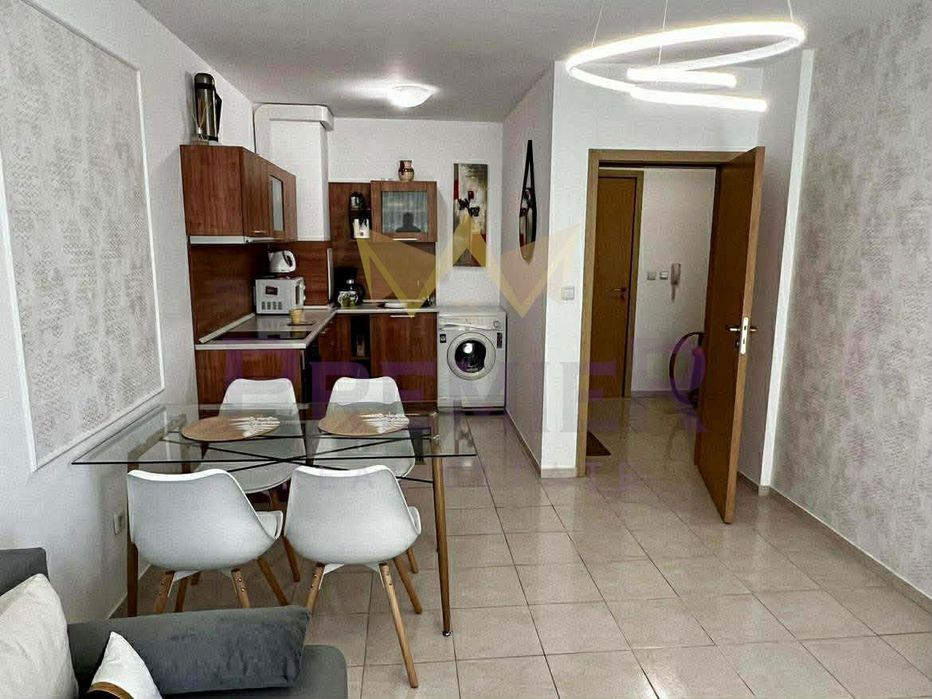 Двустаен в Слънчев бряг