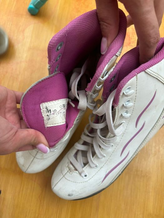 Коньки в отличном состоянии