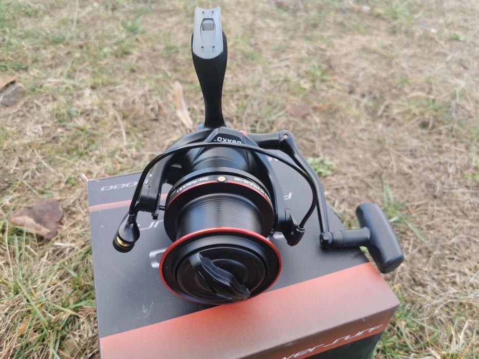 Три шарански макари 11лагера и червячна предавка Power Surf 9000/8000