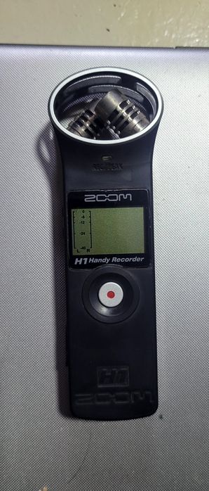Zoom stereo recording