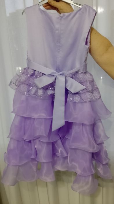 Платье нарядное для девочки