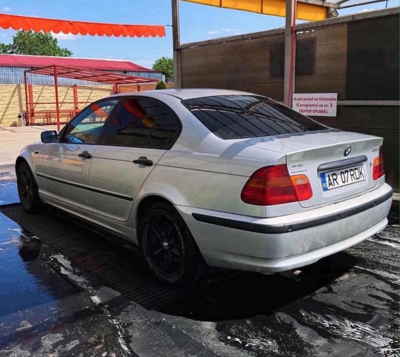 BMW 3 Series 2004 — imagine 3