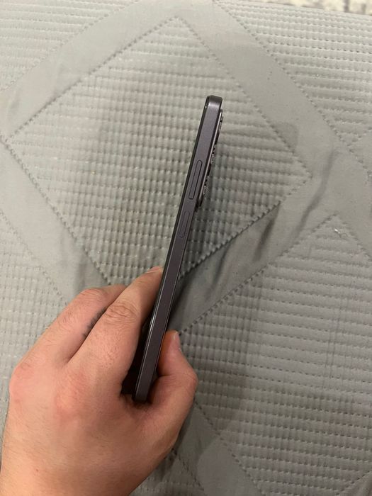 смартфон Realme C75 (модель RMX3941)