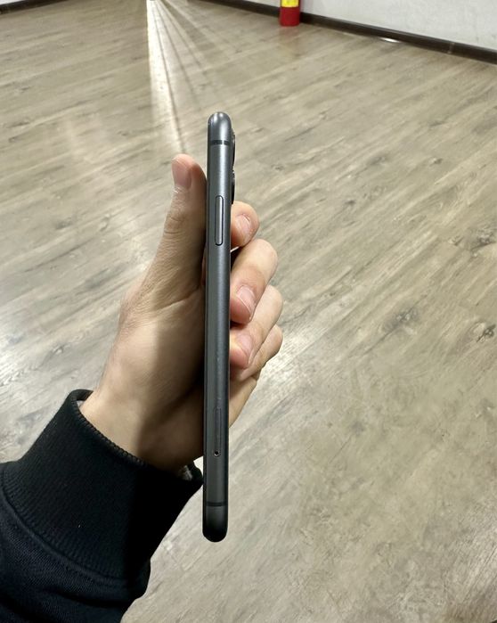 Iphone 11 sotiladi