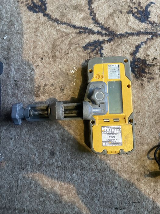 Nivela cu laser / receptor laser nivelfix h700 / trimble hl700