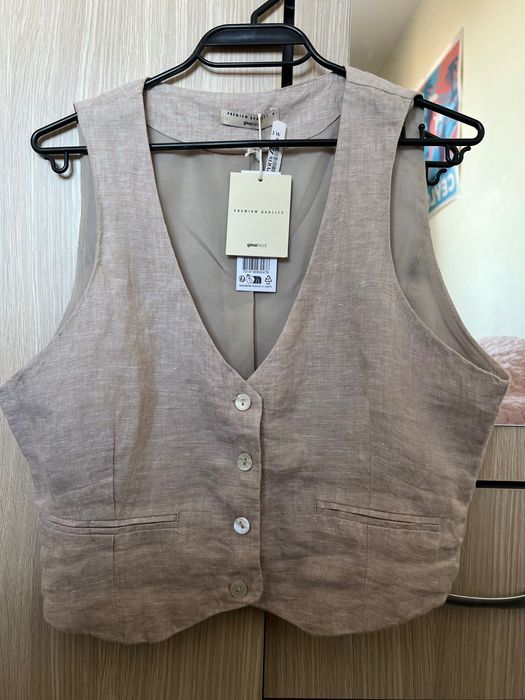 Ленен елек Gina Tricot