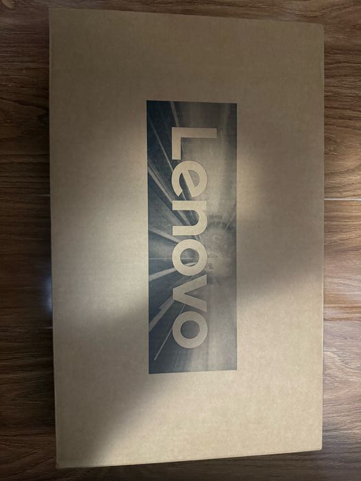 Lenovo ideapad ryzen 5 7520u 16gb ddr5 512gb ssd SIGILAT