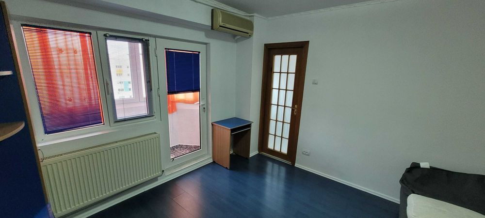Garsoniera de inchiriat Str .Petre Ispirescu