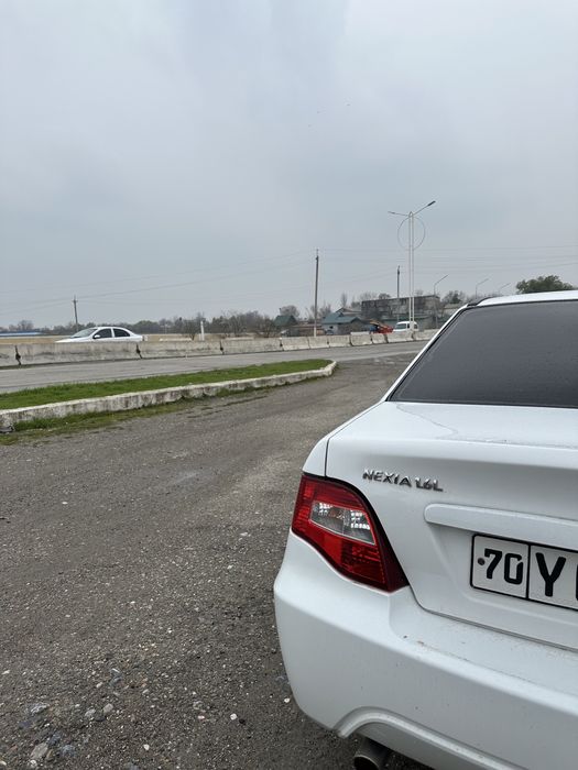 Srochni sotiladi Nexia 2 1.6 dons