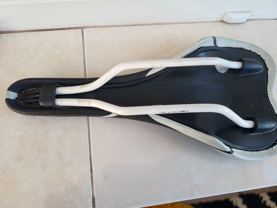 Tija sa cu suspensie ,sea bicicleta selle italia x1 cube