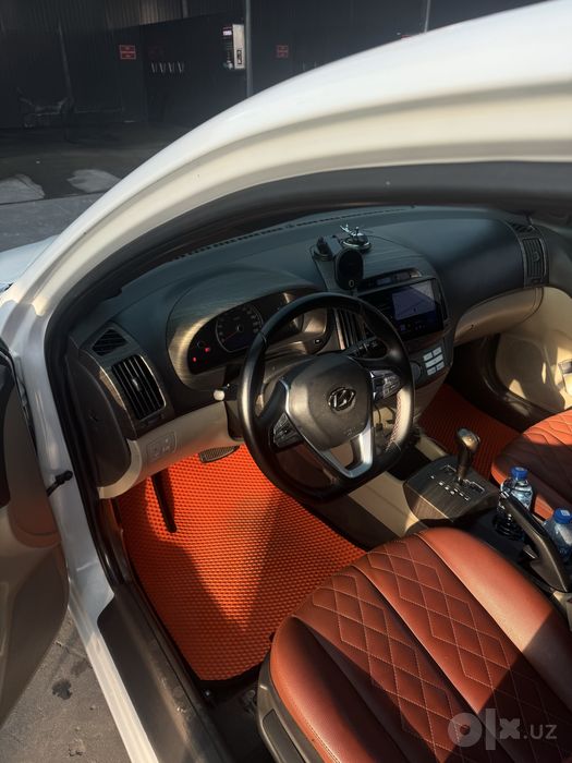 Hyundai avante HD