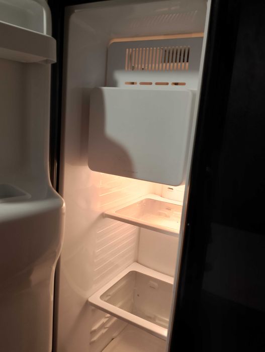 Хладилник SAMSUNG