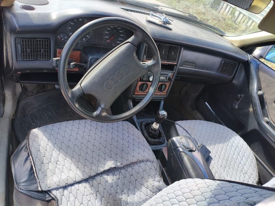 Продам ауди Б3 на ходу