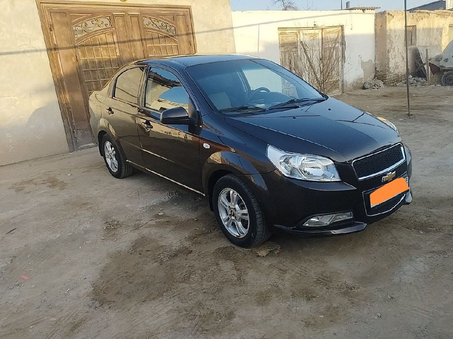 Nexia3 srochni sotiladi