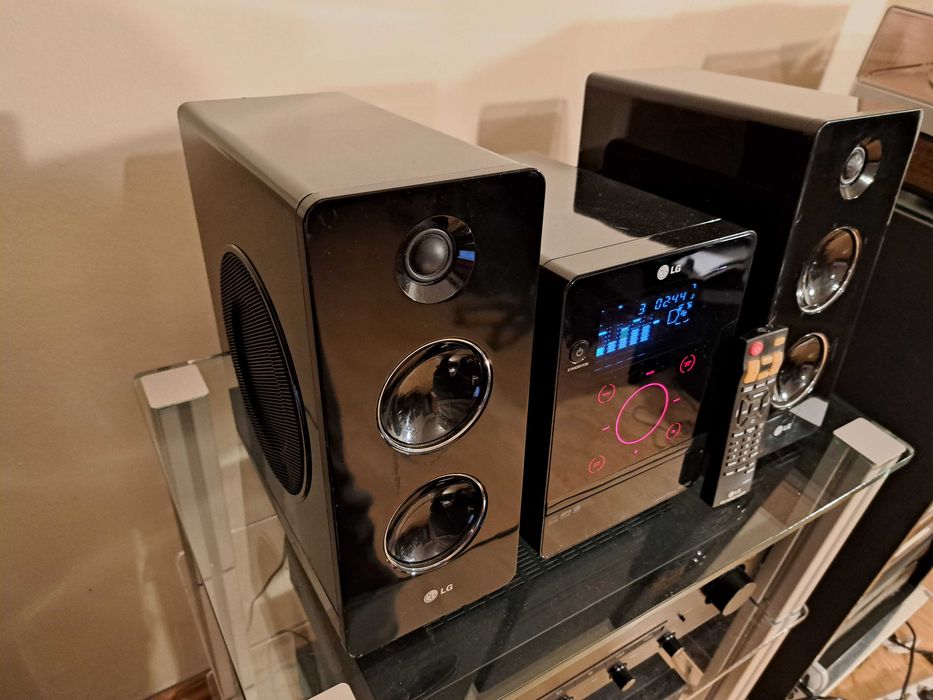 Sistem audio LG FA162, usb, aux, mp3