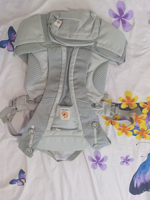 Ergobaby Omni Breeze
